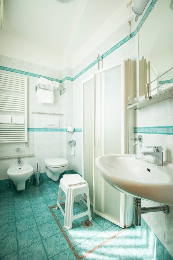 Hotel Residence Imperial Misano Adriatico Exterior photo